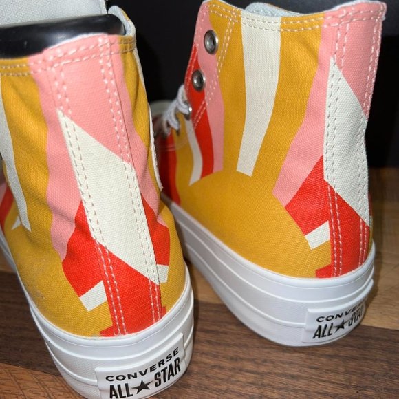 New Women’s Converse Summer Spirit Platform CTAS Sneakers - Picture 3 of 4